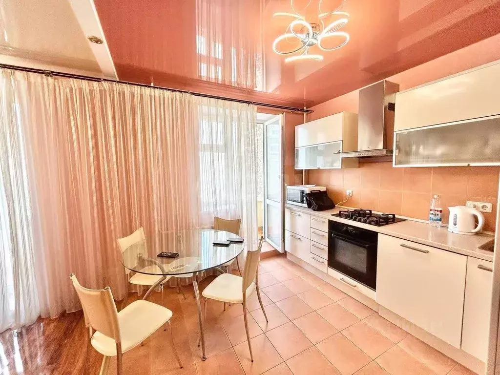 3-к кв. Крым, Симферополь ул. Лексина (68.3 м) - Фото 1