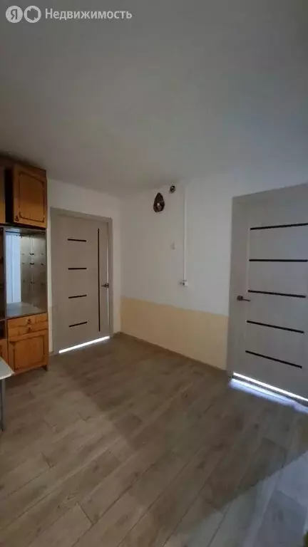 2-комнатная квартира: Саяногорск, микрорайон Ленинградский, 18 (57.4 ... - Фото 2