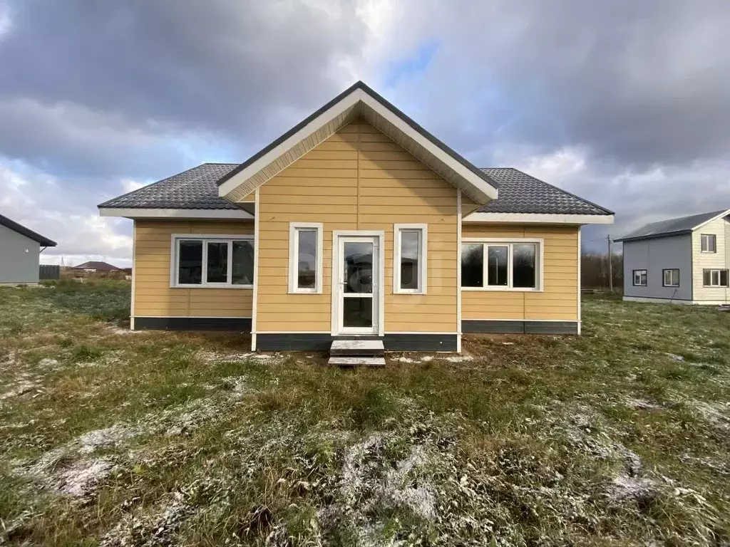 Дом в Вологодская область, Череповецкий район, д. Ирдоматка ул. ... - Фото 1