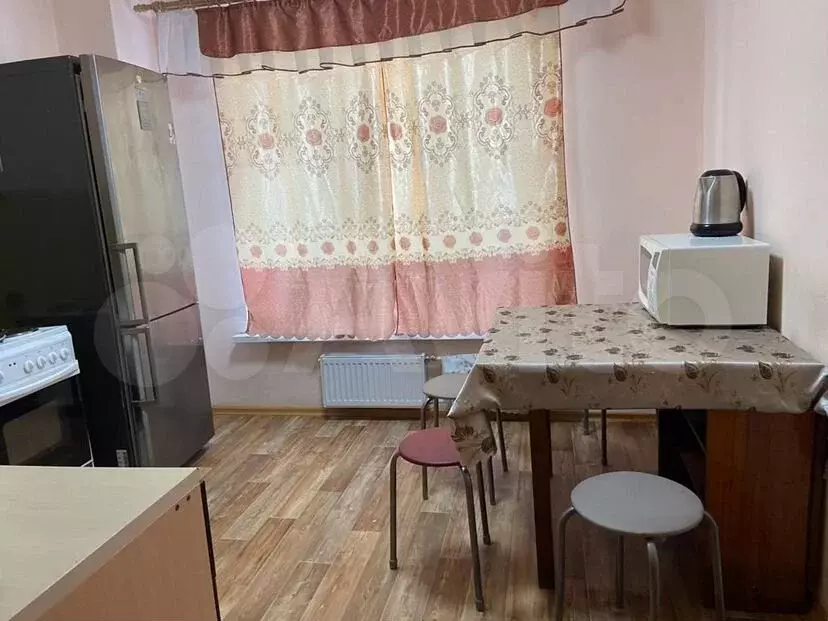 2-к. квартира, 60м, 3/5эт. - Фото 1