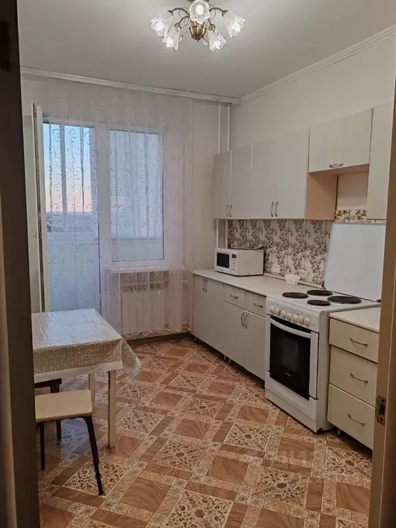 1-к кв. Ульяновская область, Ульяновск ул. Якурнова, 12 (38.0 м) - Фото 0