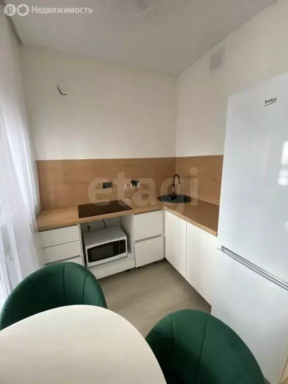 Квартира-студия: Тюмень, Дамбовская улица, 27к1 (24.8 м) - Фото 1