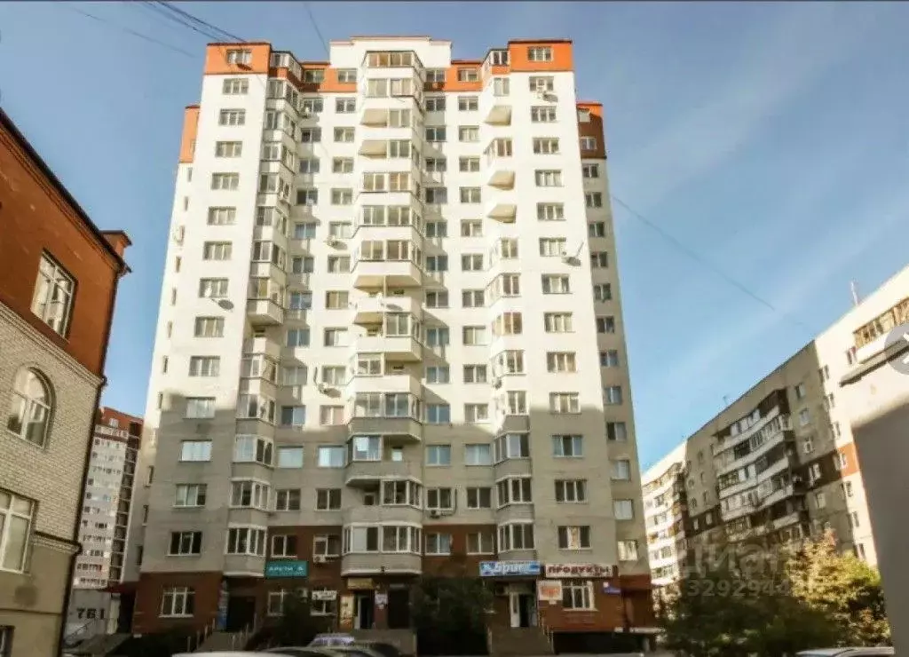 Комната Тюменская область, Тюмень ул. 50 лет ВЛКСМ, 15 (10.0 м) - Фото 1
