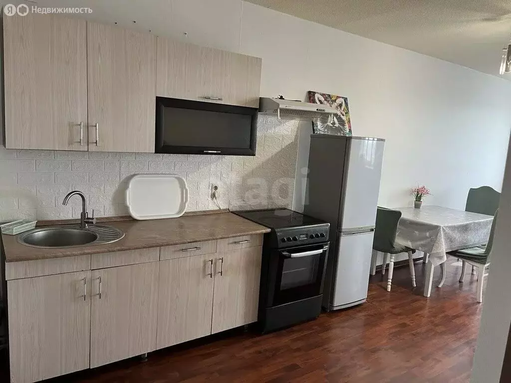 2-комнатная квартира: Киров, проспект Строителей, 52 (75.7 м) - Фото 2