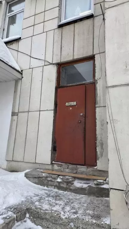 Помещение свободного назначения в Алтайский край, Барнаул просп. ... - Фото 0