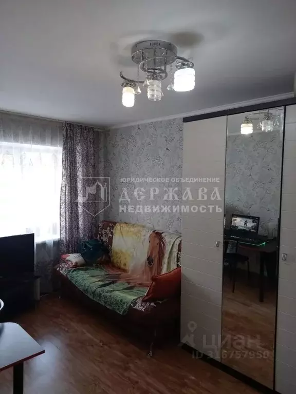 1-к кв. Кемеровская область, Кемерово ул. 40 лет Октября, 29 (30.5 м) - Фото 0