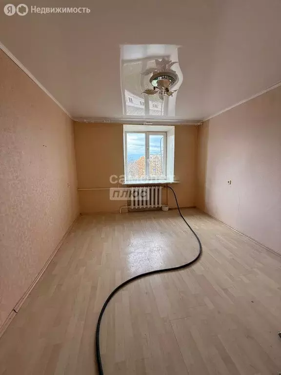 3-комнатная квартира: Серафимовский, улица Свердлова, 8 (60 м) - Фото 1