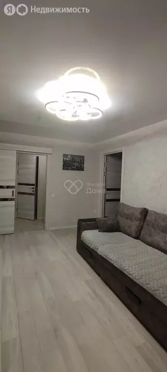2-комнатная квартира: Волгоград, улица Кирова, 111 (41.2 м) - Фото 1