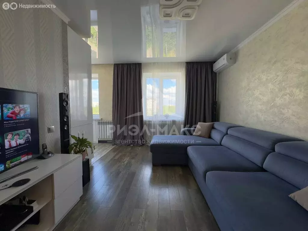 3-комнатная квартира: Брянск, Красноармейская улица, 160Б (60 м) - Фото 1