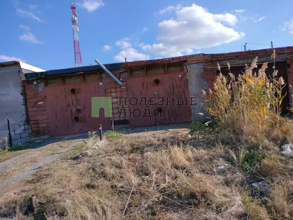 Гараж в Астраханская область, Приволжский район, с. Кулаковка ... - Фото 1