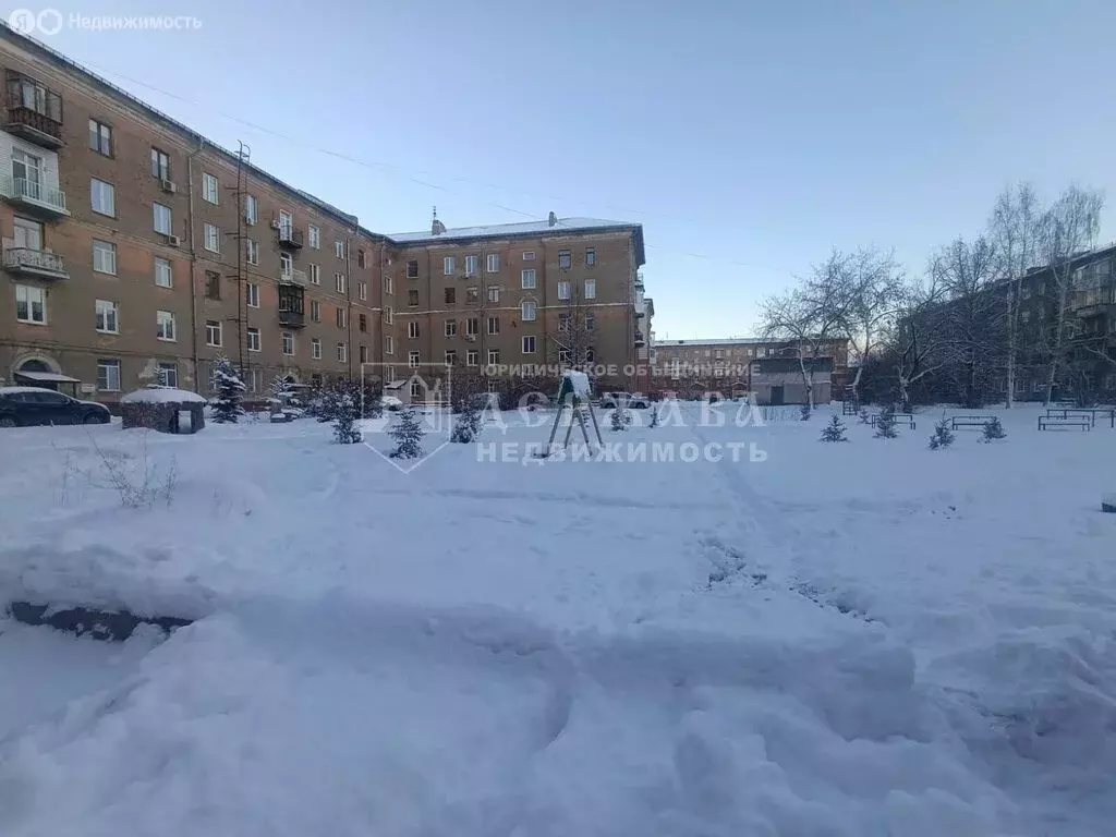 3-комнатная квартира: Кемерово, Севастопольская улица, 6 (66.5 м) - Фото 1