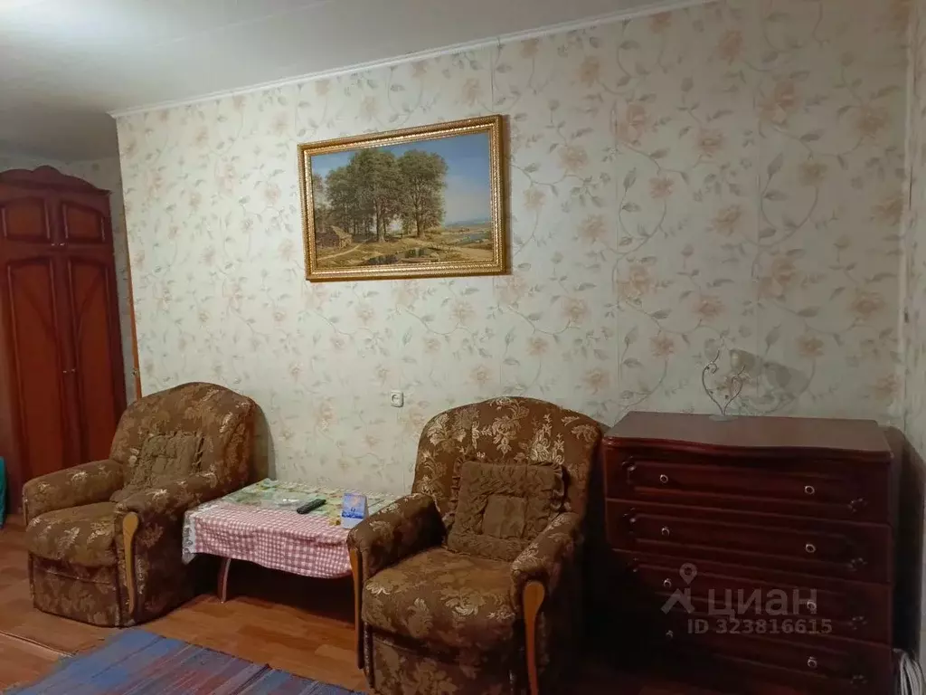 2-к кв. Калужская область, Малоярославец ул. Кирова, 32А (45.5 м) - Фото 2