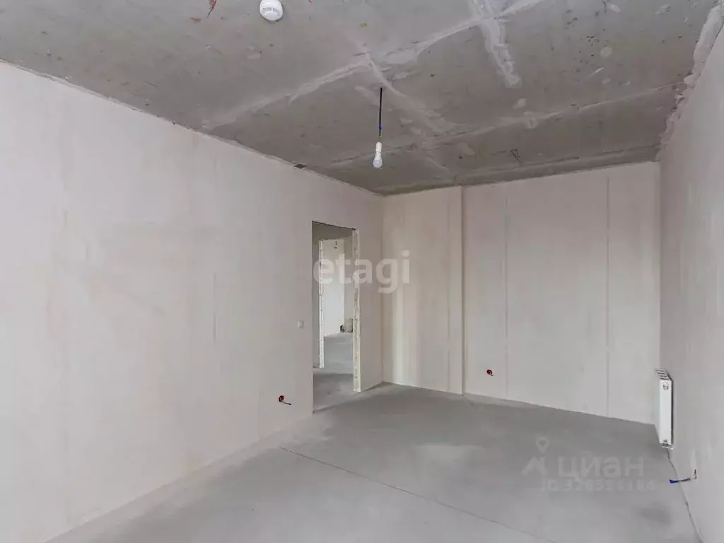 2-к кв. Тюменская область, Тюмень ул. 9 Января, 160к1 (63.7 м) - Фото 1