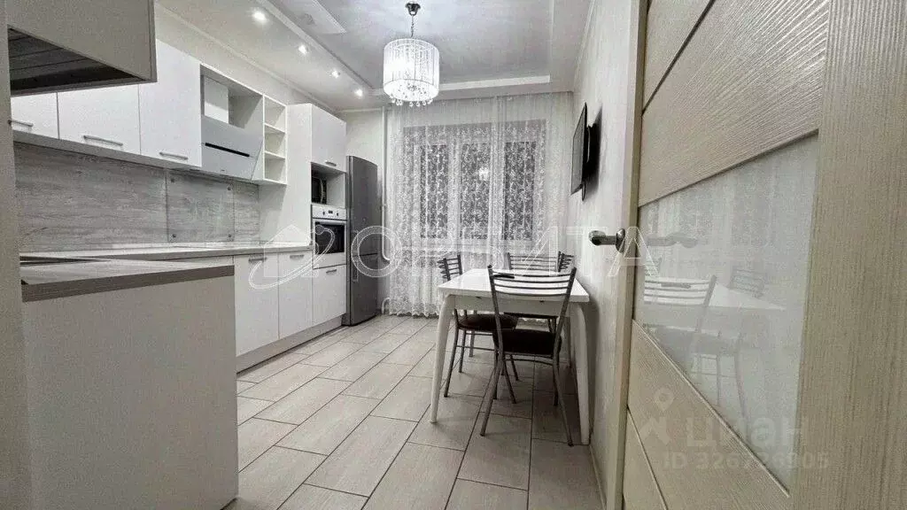 2-к кв. Тюменская область, Тюмень ул. Монтажников, 43 (59.6 м) - Фото 1