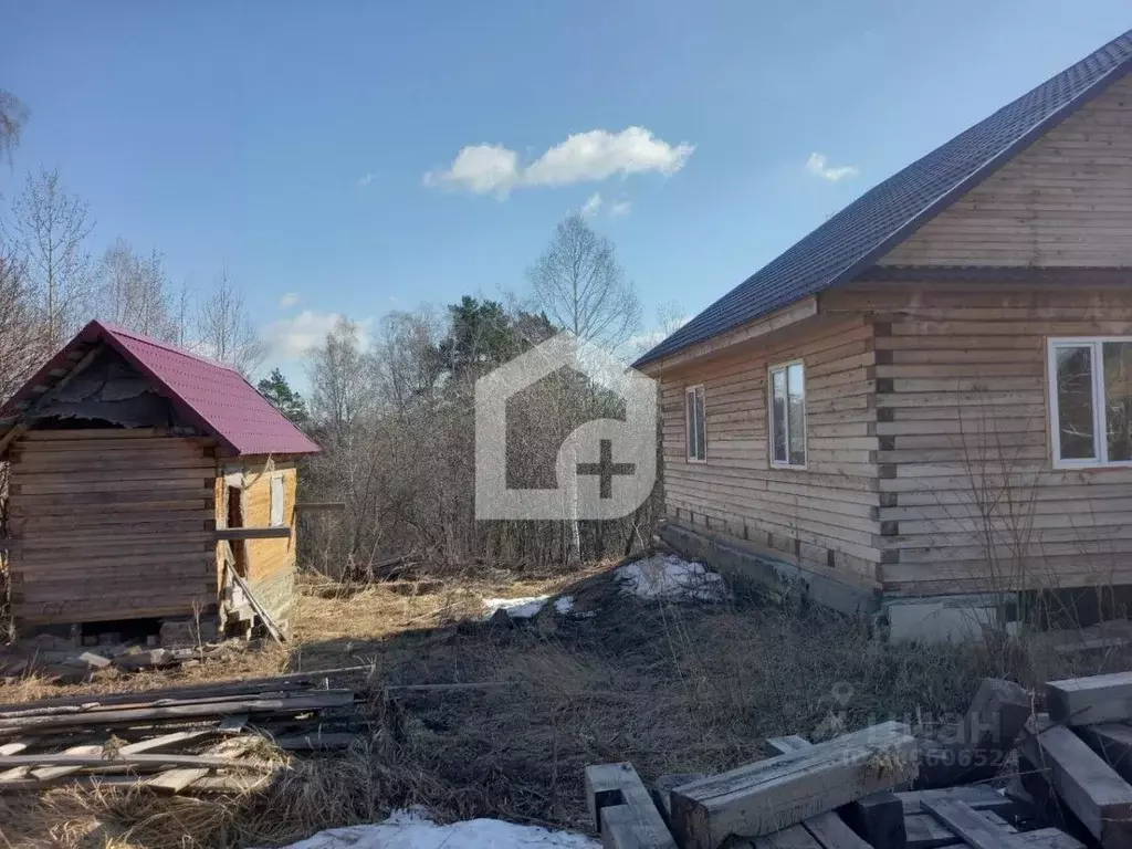 Дом в Томская область, Томск пос. Апрель, ул. Успенского, 24 (100 м) - Фото 2