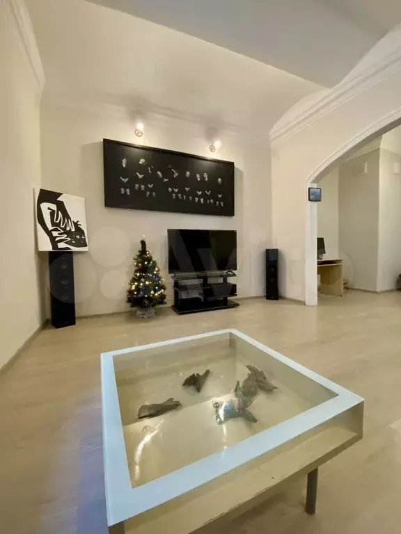 2-к. квартира, 110 м, 1/4 эт. - Фото 0