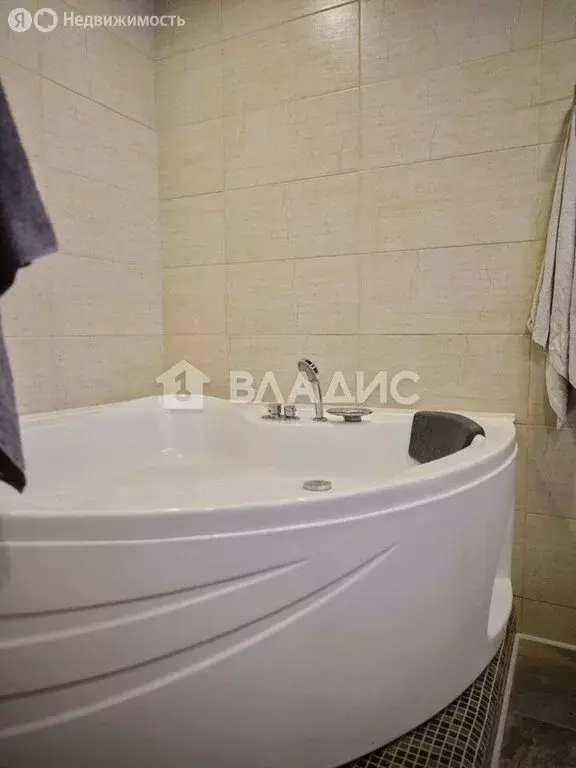 2-комнатная квартира: Балашиха, Горенский бульвар, 1 (70.1 м) - Фото 1