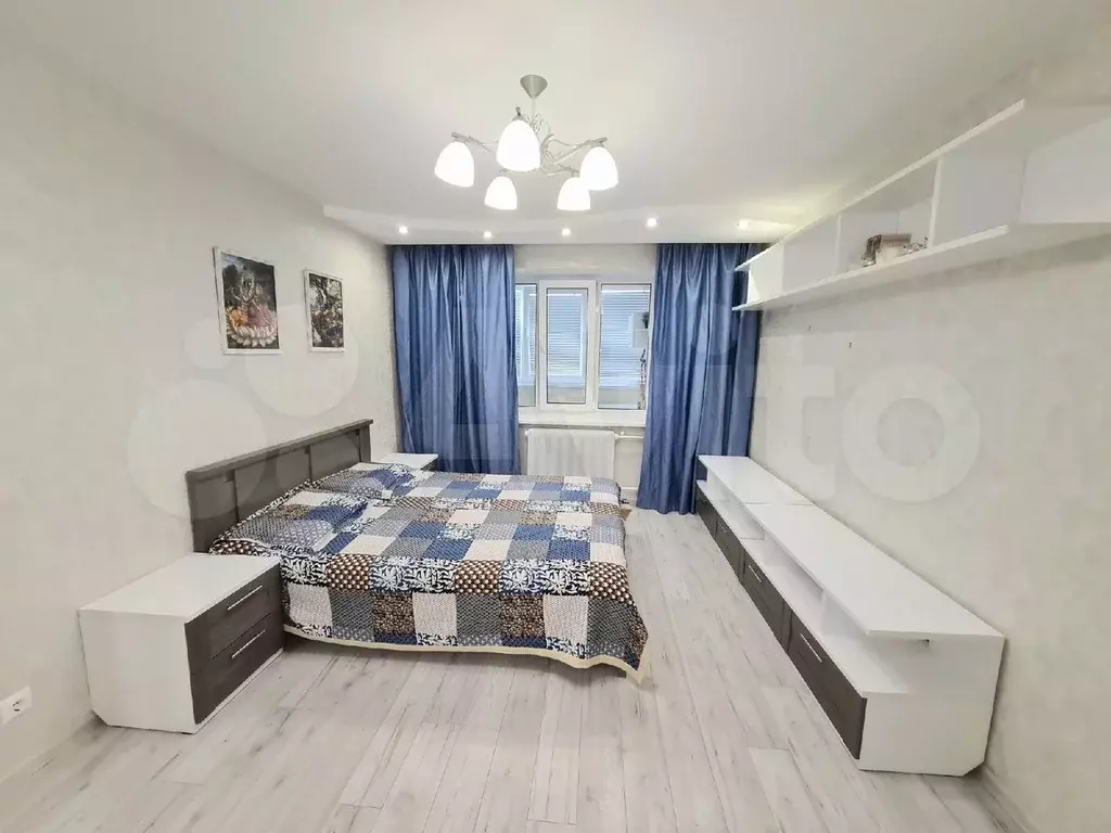 1-к. квартира, 45 м, 3/7 эт. - Фото 0