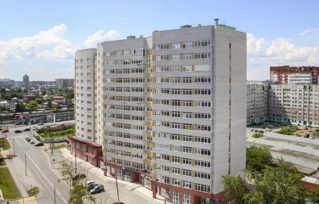 3-к кв. Тюменская область, Тюмень ул. Максима Горького, 90 (115.4 м) - Фото 1