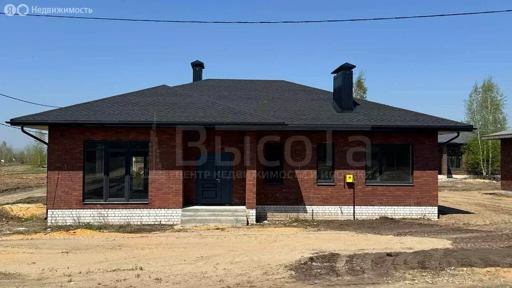 Дом в деревня Медовка, Хвойная улица, 27 (306.3 м) - Фото 1