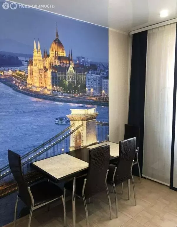 3-комнатная квартира: Иркутск, улица Поленова, 19 (70.3 м) - Фото 0