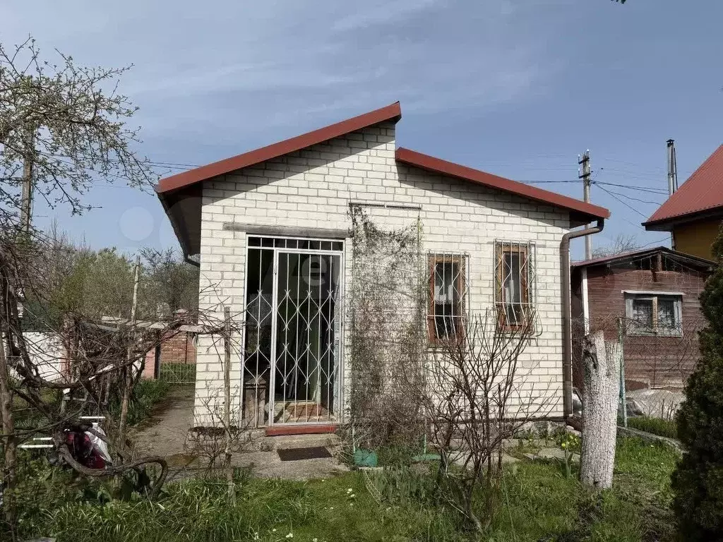 Дача 25 м на участке 6 сот. - Фото 0