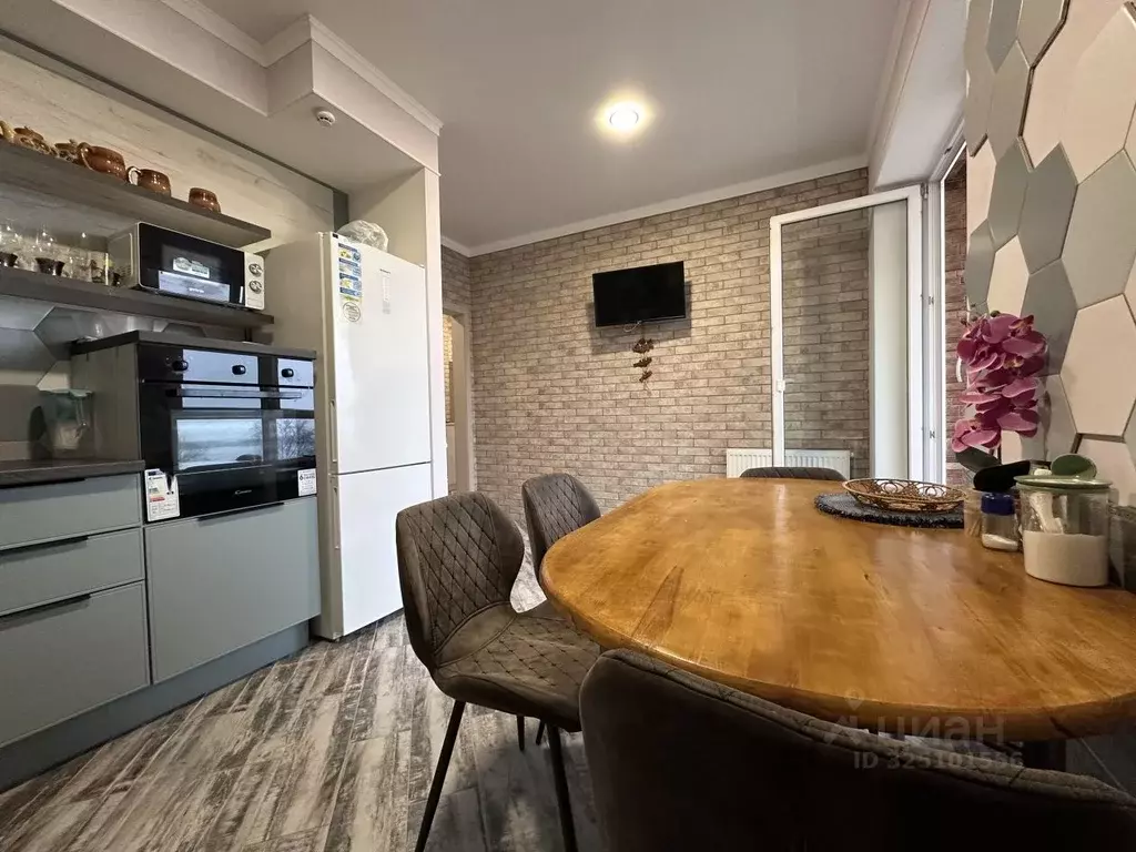 2-к кв. Калининградская область, Пионерский Комсомольская ул. (60.0 м) - Фото 2