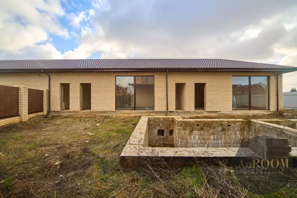 Таунхаус в Волгоградская область, Среднеахтубинский район, Ахтубинское ... - Фото 2