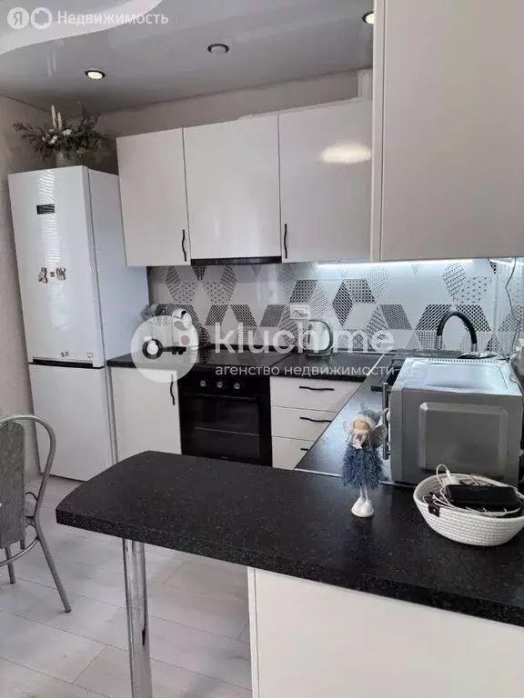 2-комнатная квартира: Казань, улица Рауиса Гареева, 103 (44 м) - Фото 1