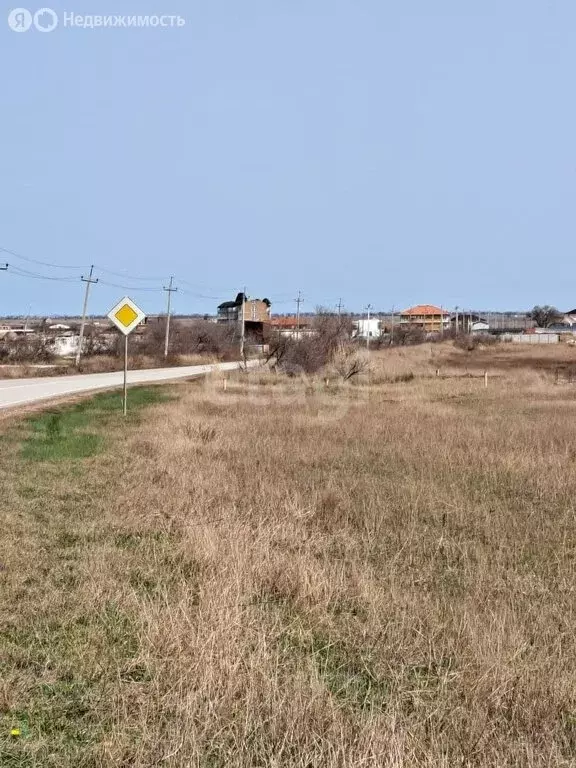 Участок в село Межводное, Черноморское шоссе (20 м) - Фото 0