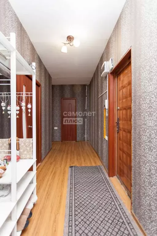 2-к кв. Ханты-Мансийский АО, Сургут ул. Энтузиастов, 8 (60.3 м) - Фото 0