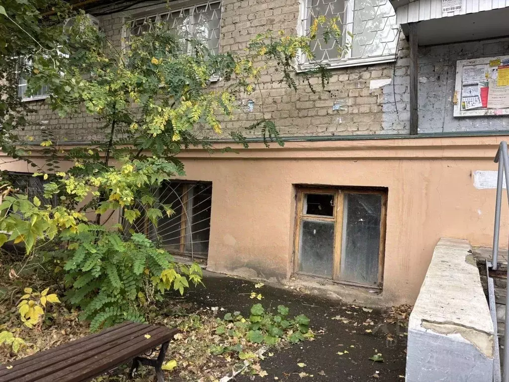 Помещение свободного назначения в Саратовская область, Саратов Деловая ... - Фото 1