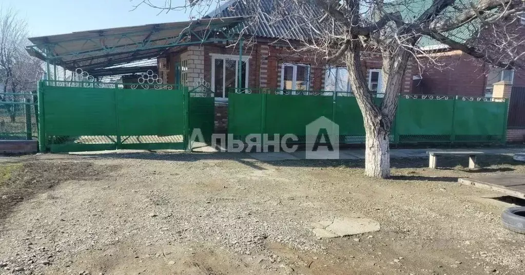 Дом в Краснодарский край, Тимашевск Свободная ул., 46А (75 м) - Фото 1