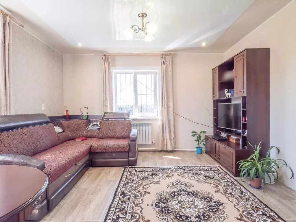 Дом в Бурятия, Иволгинский район, Сотниковское с/пос, с. Сотниково ул. ... - Фото 2