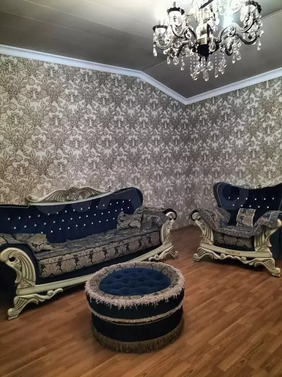 2-к. квартира, 80 м, 3/3 эт. - Фото 1