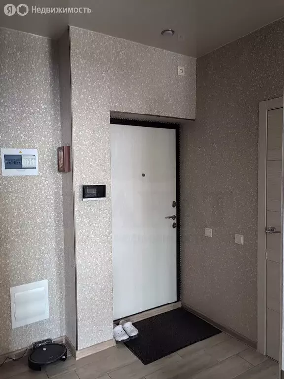 1-комнатная квартира: Екатеринбург, улица Чемпионов, 3 (39 м) - Фото 1