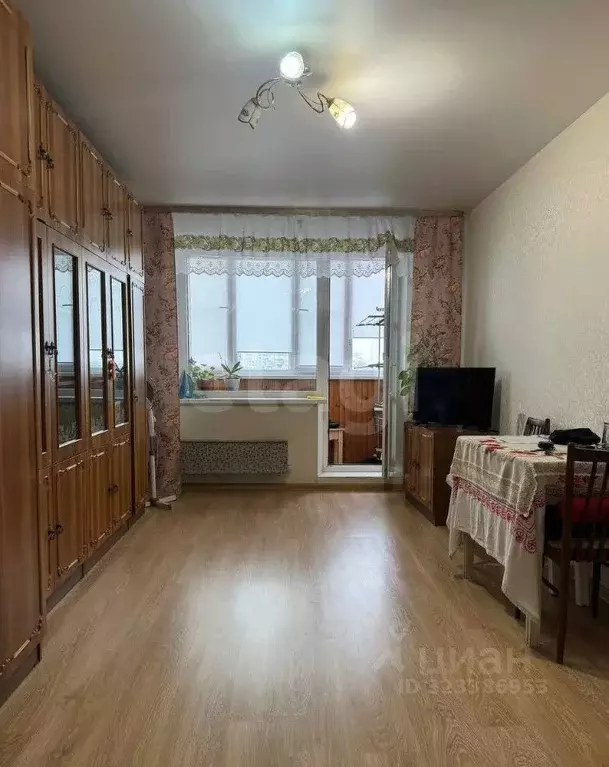 1-к кв. Тюменская область, Тюмень Холодильная ул., 54 (33.5 м) - Фото 1