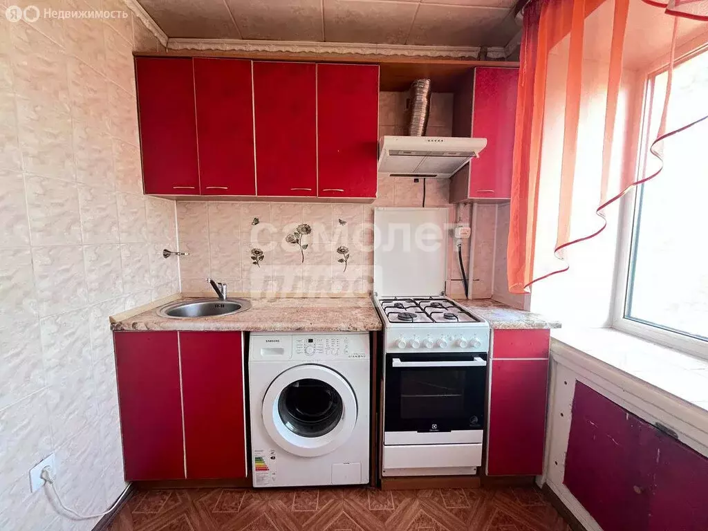 2-комнатная квартира: Омск, Осоавиахимовская улица, 189 (49 м) - Фото 1