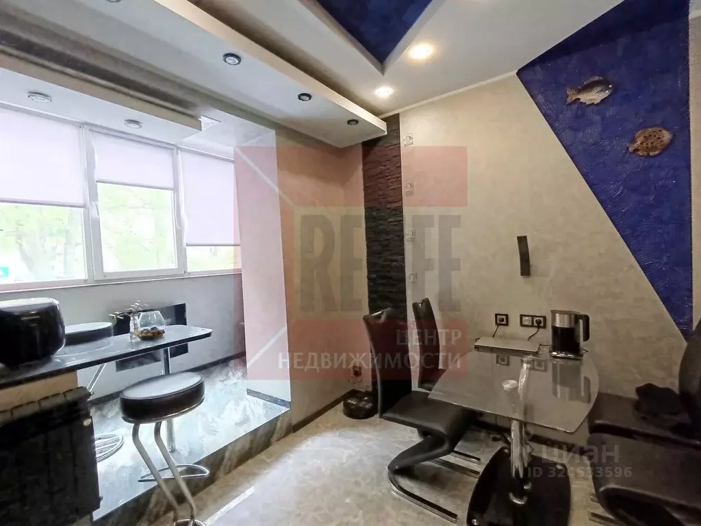 2-к кв. Калининградская область, Пионерский Советская ул., 1А (50.7 м) - Фото 1