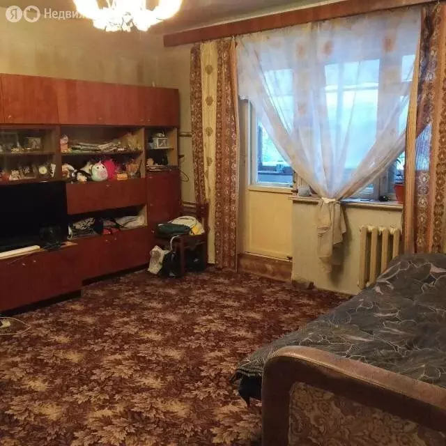 3-комнатная квартира: Пермь, улица Сергея Есенина, 5/2 (67.7 м) - Фото 2