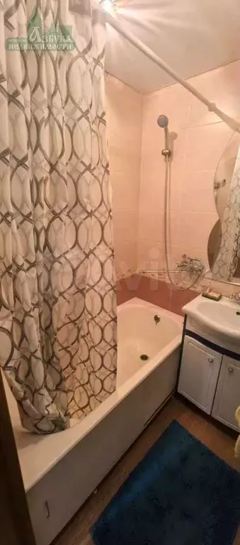 1-к. квартира, 33 м, 1/5 эт. - Фото 1