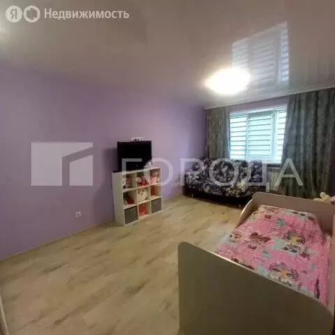 3-комнатная квартира: Барнаул, микрорайон ВРЗ, улица Октябрят, 44 ... - Фото 1