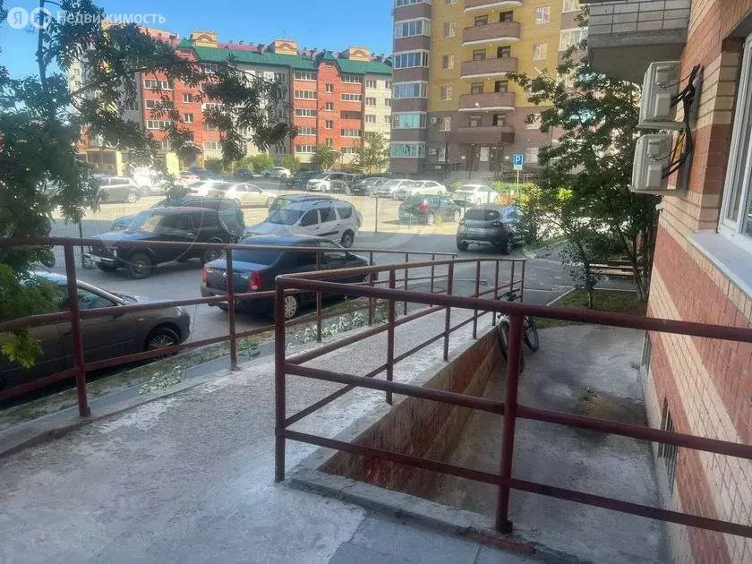 3-комнатная квартира: Тюмень, Ставропольская улица, 15 (63 м) - Фото 1