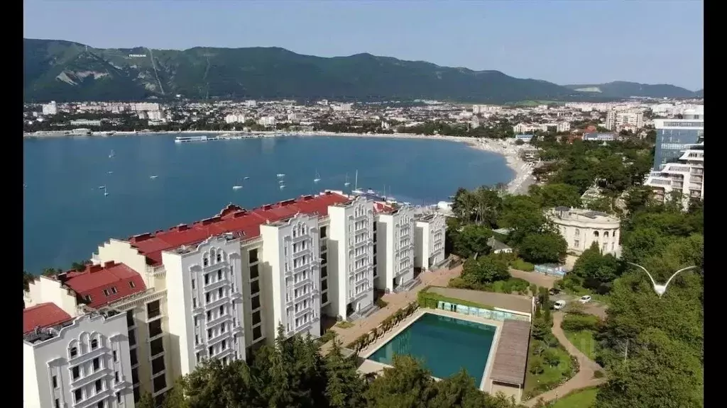 4-к кв. Краснодарский край, Геленджик Революционная ул., 47к3 (200.0 ... - Фото 1