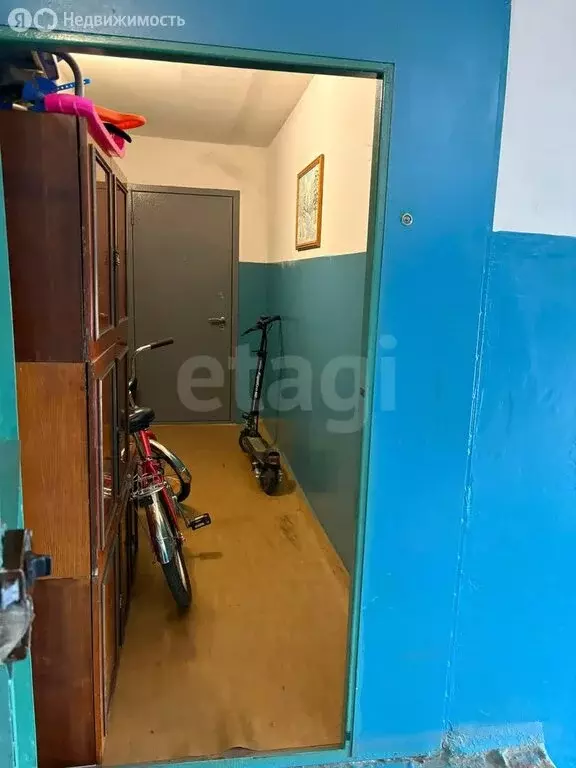 3-комнатная квартира: Альметьевск, улица Толстого, 6 (67.2 м) - Фото 2