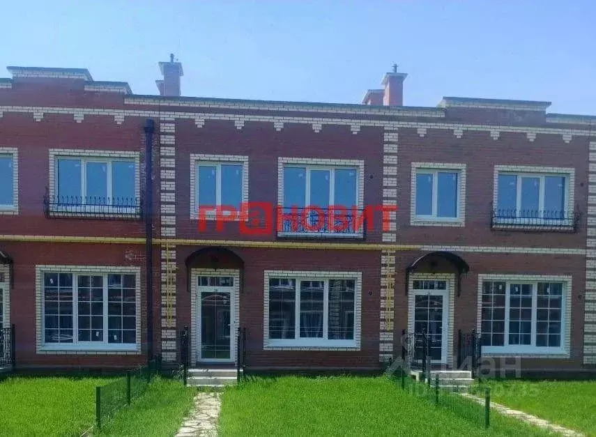 Квартира, 3 комнаты, 53.9 м - Фото 0