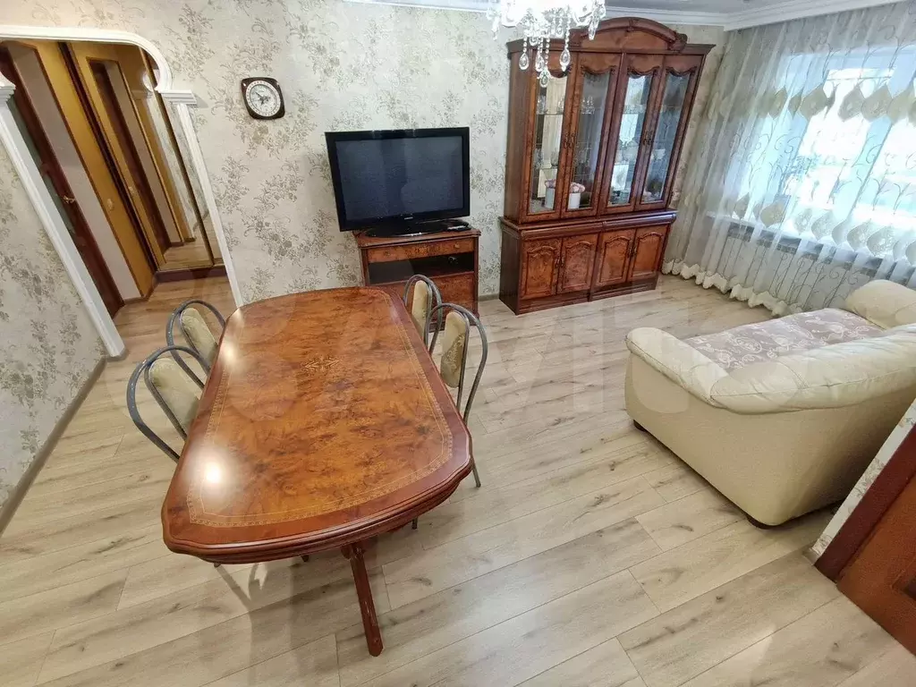 2-к. квартира, 51 м, 1/5 эт. - Фото 0