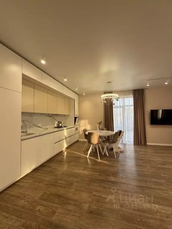 Дом в Крым, Евпатория городской округ, Заозерное пгт ул. Тенистая (114 ... - Фото 2