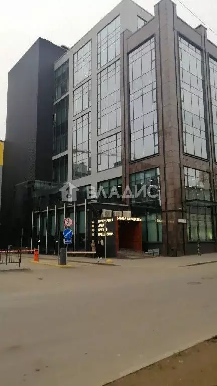 Продается 5-комнатная квартира - Фото 0