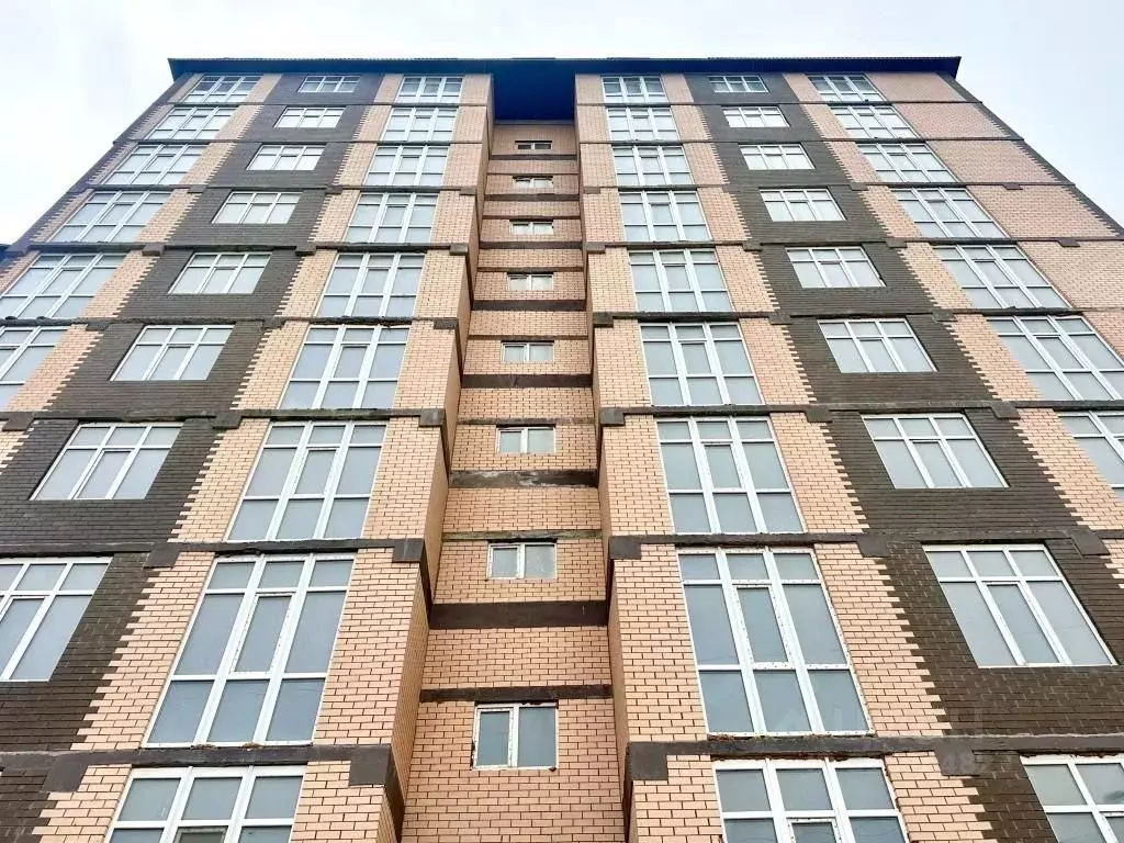 2-к кв. Дагестан, Махачкала ул. Грязелечебная, 24 (85.0 м) - Фото 0